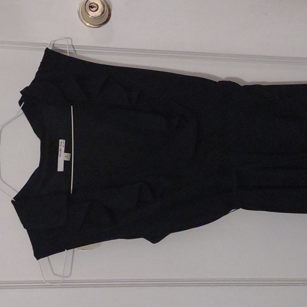 Studio One | Sleeveless Belted Midi Dress